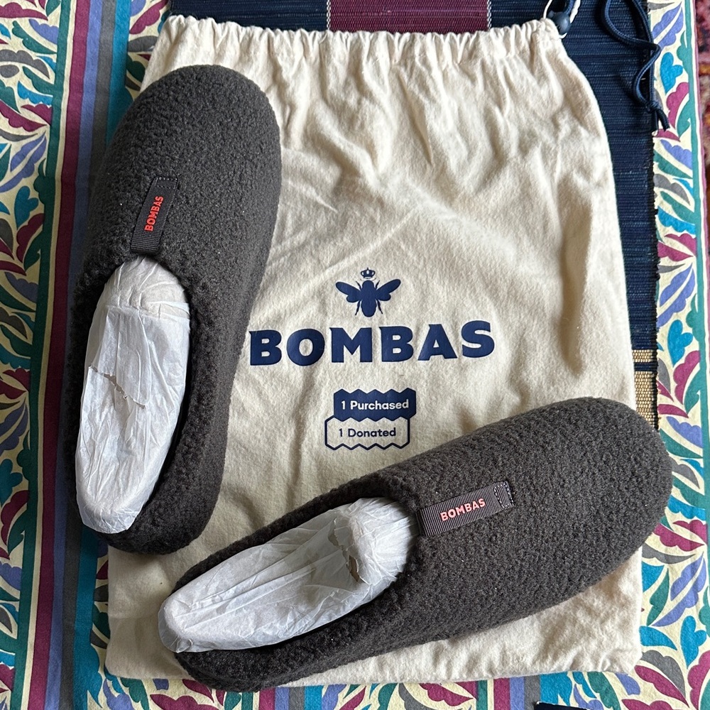 Bombas Men's Slippers size 12